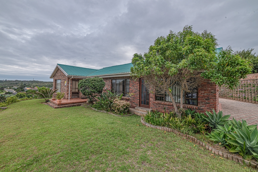 3 Bedroom Property for Sale in Bergsig Western Cape